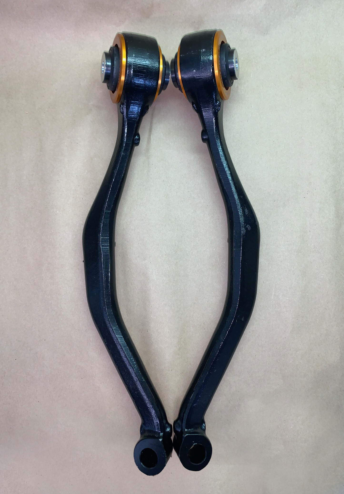 Bmw e83 X3 Upgraded front thrust arms