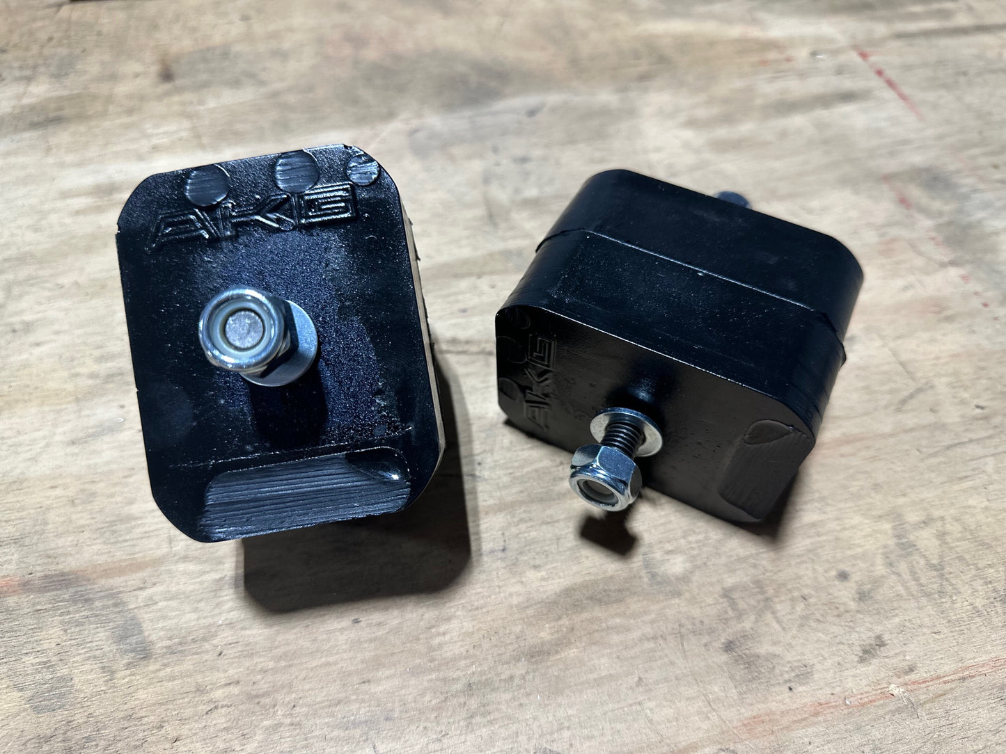 E30 24V AKG Swap Mounts